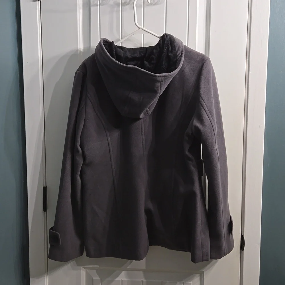 Jacket - Picture 2 of 3